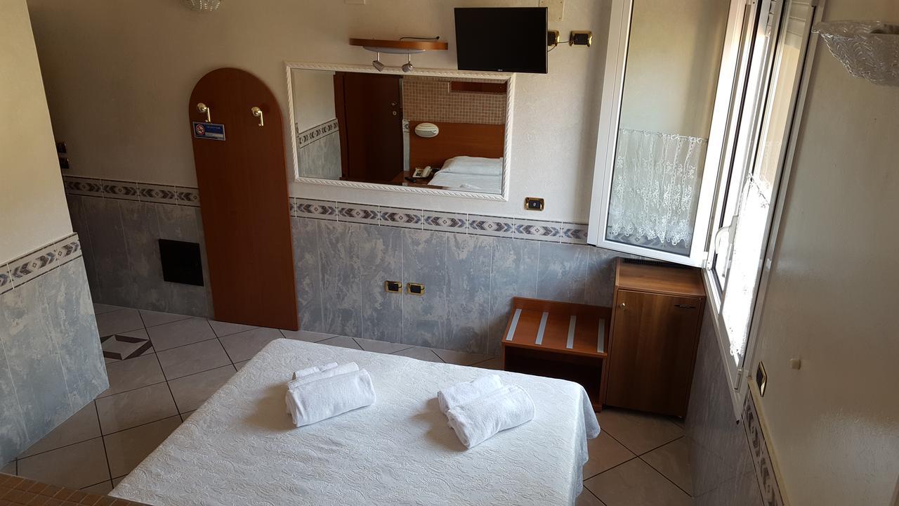 Motel Villaggio Imola Exterior photo